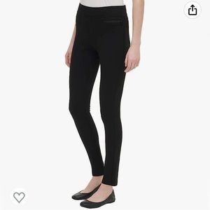 DKNY Jeans Women Small(inseam 29inch) Mid-rise